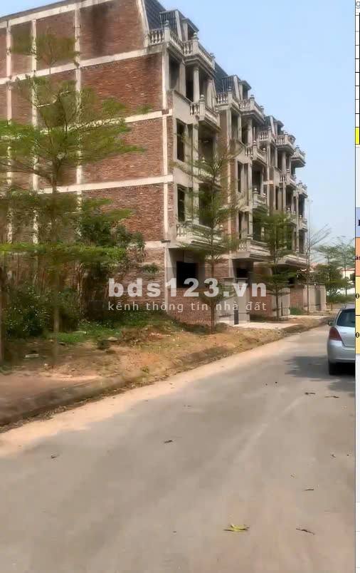 Bán gấp căn biệt thự tại khu đô thị Thiên Mã, Cổ Đông, Sơn Tây. Giá: 7,6 tỷ