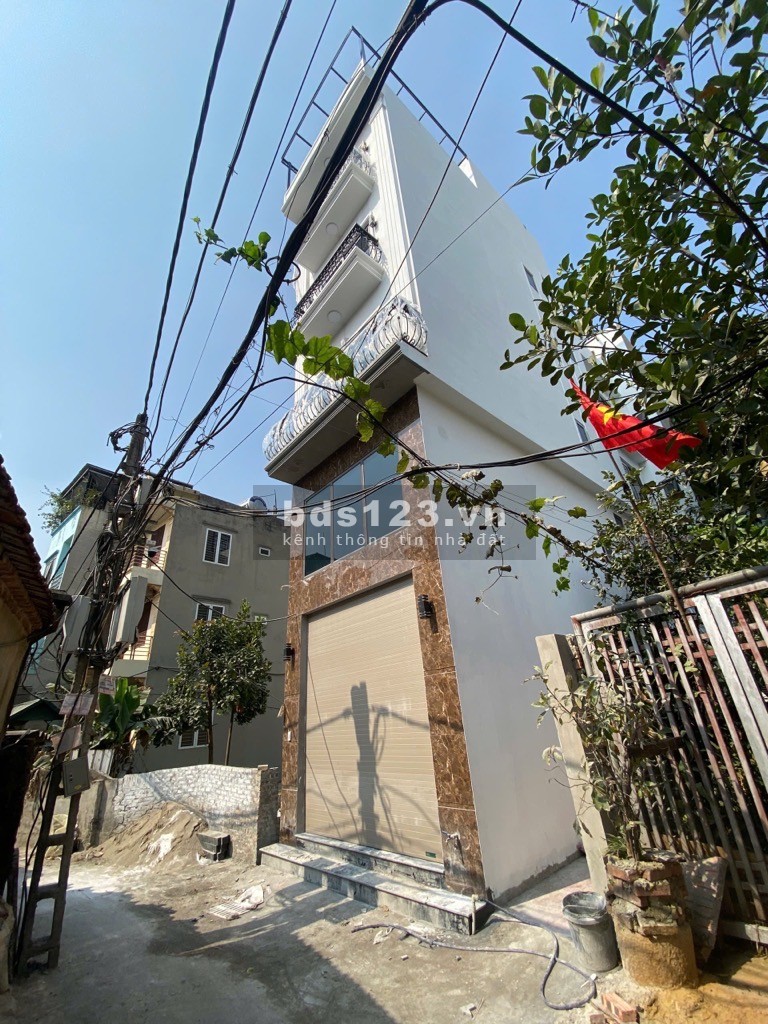 Bán nhà Phúc Lợi ô tô thang máy 6,5 tỷ có thương lượng