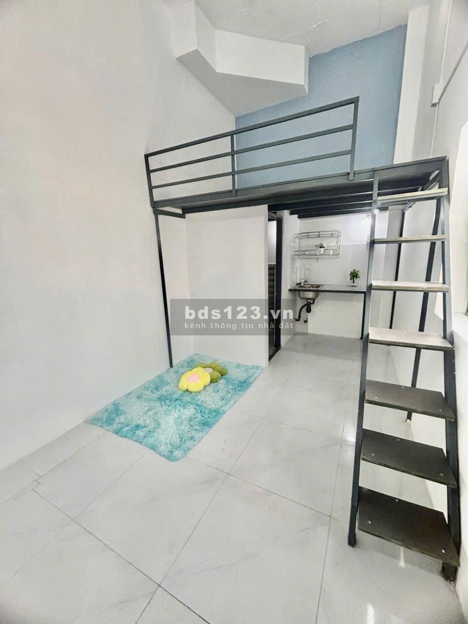 Phòng cho thuê có Gác Lửng, Thang Máy ngay Ngã tư An Sương, Công viên phần mềm Quang Trung.