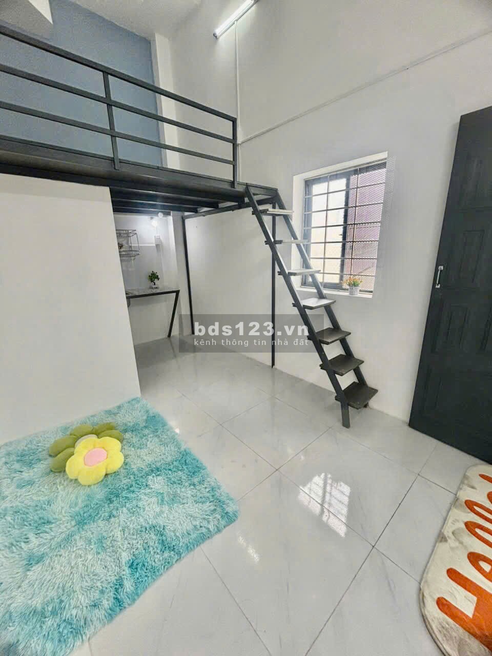 Phòng cho thuê có Gác Lửng, Thang Máy ngay Ngã tư An Sương, Công viên phần mềm Quang Trung.