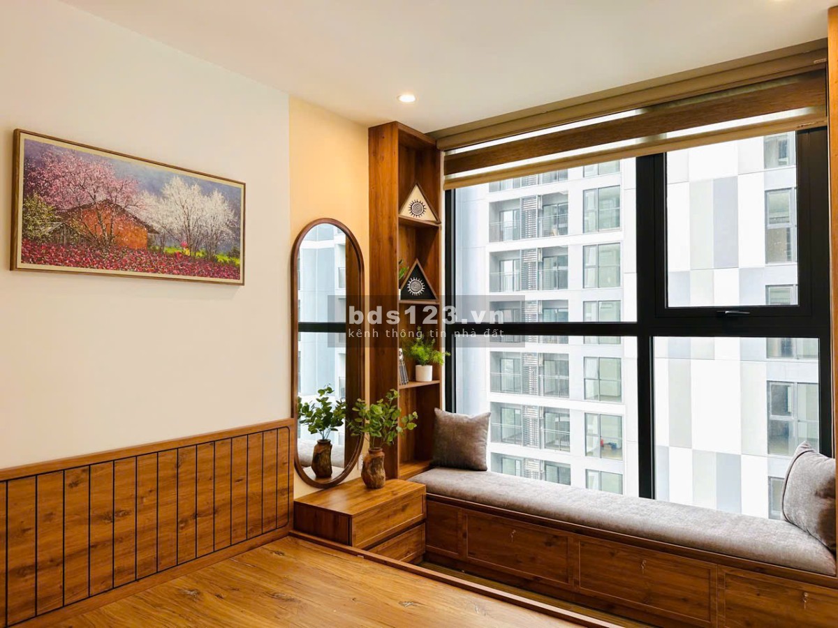 Cho thuê căn hộ 3 phòng ngủ rộng 100m2. Giá chỉ 15tr/tháng full nội thất đẹp