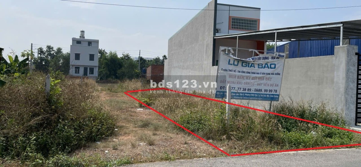 Đất ĐX076 Định Hòa, 150m2, 70 thổ cư