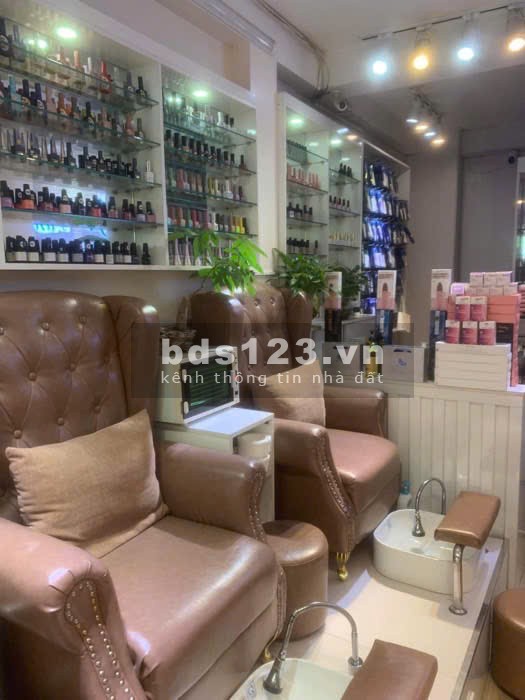 Siêu phẩm Thanh Xuân – Ô tô - Kinh doanh – Giá cực tốt!