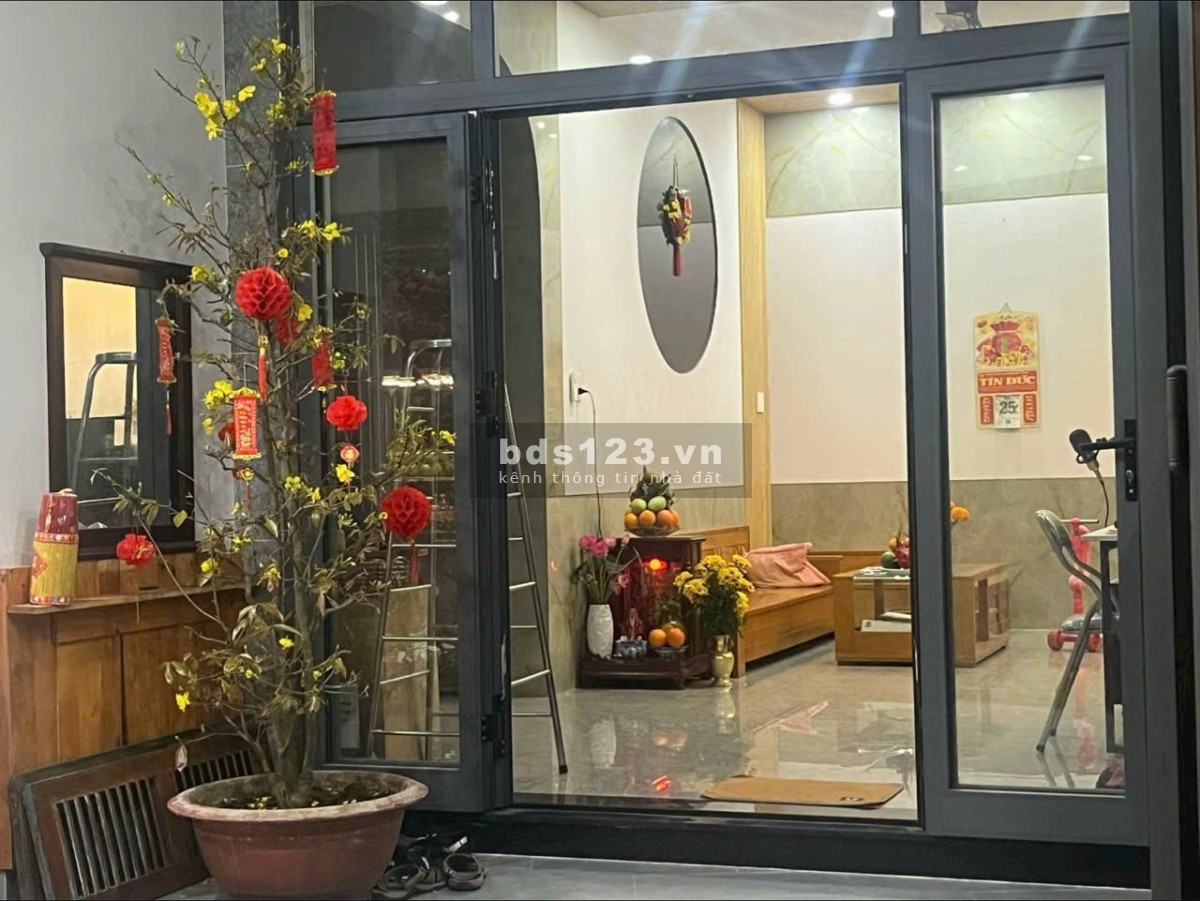 Chủ gửi Bán nhà mặt tiền 47 đường số 5, Bình Trưng Đông Quận 2 đường ô tô ngang 8.64m LH 0903034123
