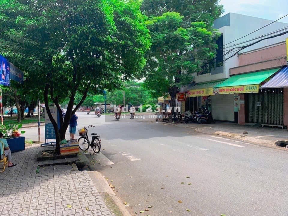 Chính chủ cần bán. Giá 7tỷ rưỡi còn thương lượng