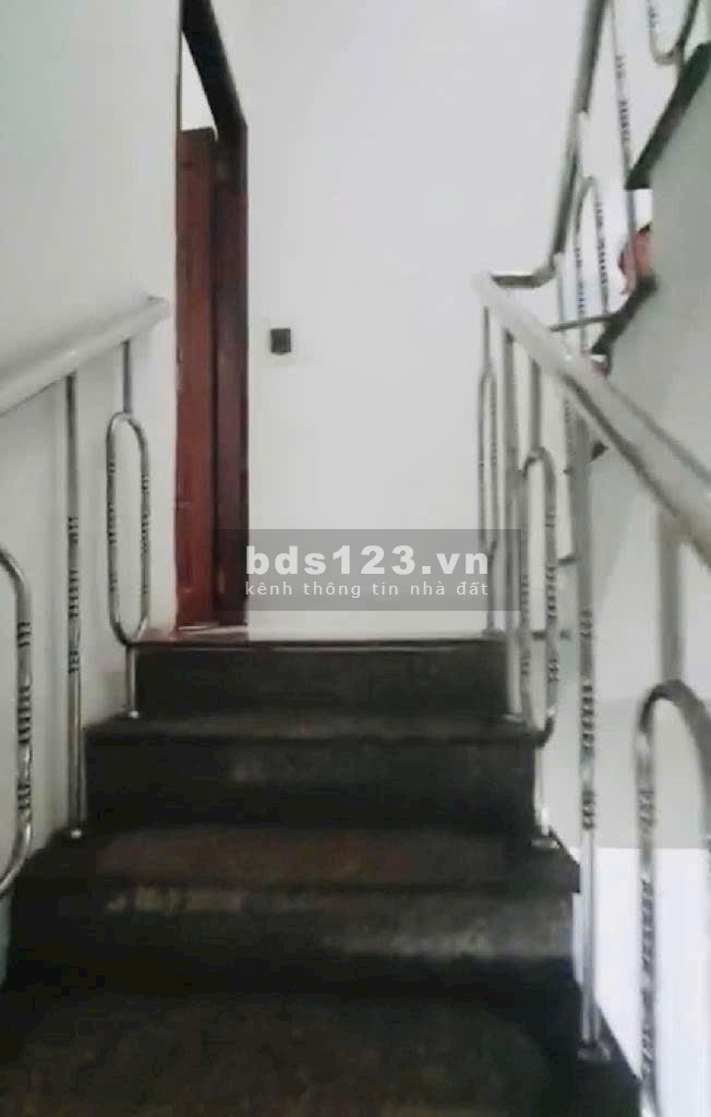 Nhà Tân Bình - Hẻm xe tải - 48M2 (4 x12) - 3 Tầng BTCT - Nhỉnh 5 tỷ