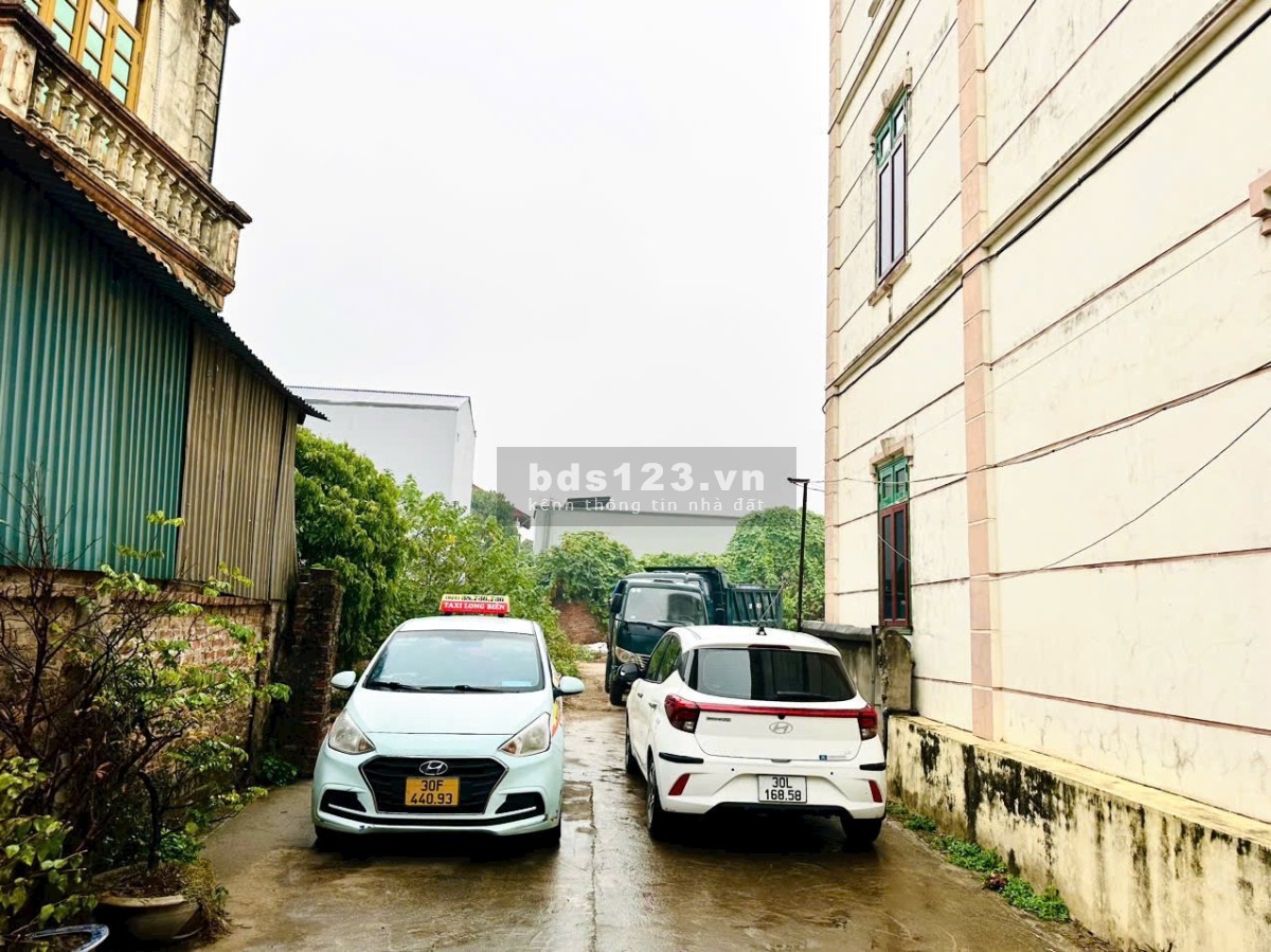 Bán lô đất 42.6 M2, MT4.5 Mai Lâm, Đông Anh, ngõ ô tô, sát bìa, giá đầu tư, 0375555372