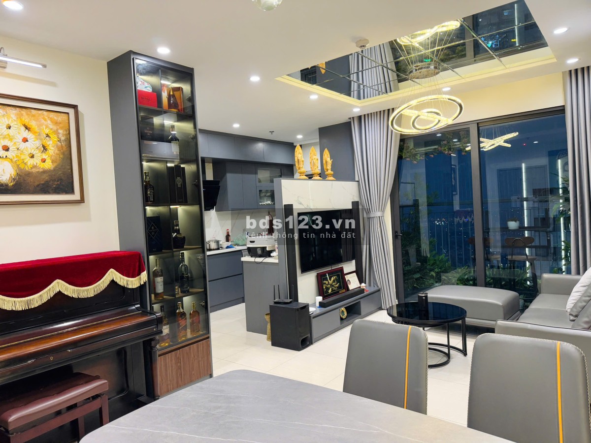 Cắt lỗ em cần bán nhanh căn 3 ngủ, full nội thất đẹp sịn, 86m2, 5,3 tỷ, 0888516777