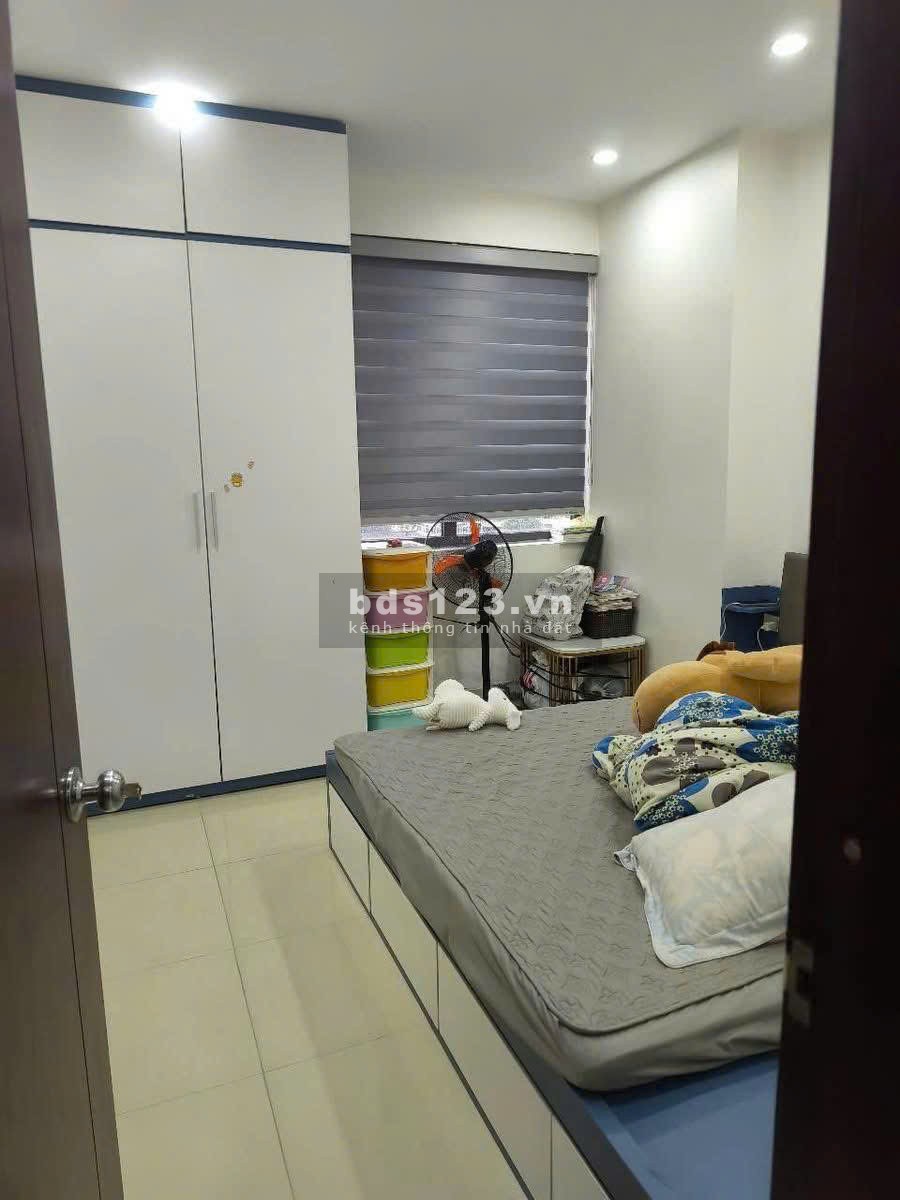 Chung cư Bàu cát, p10, Tân BÌnh: 75m2, 2p ngủ, 2wc, NT, 12tr/th
