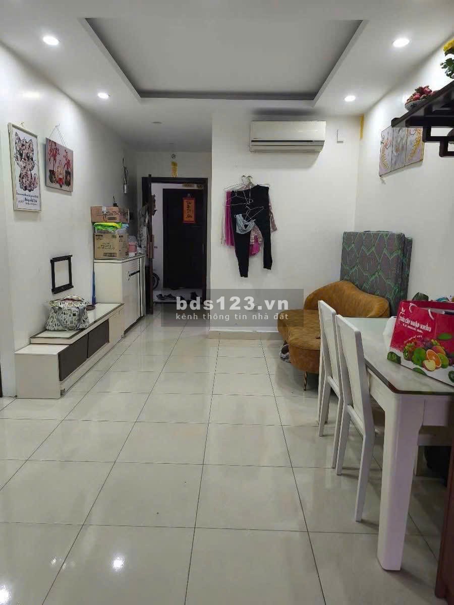 Chung cư Bàu cát, p10, Tân BÌnh: 75m2, 2p ngủ, 2wc, NT, 12tr/th