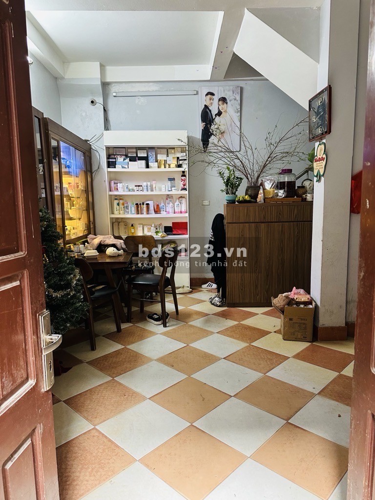 5 Tỉ có ngay nhà Tây Mỗ - 35m 4 tầng - Ô tô đỗ cổng - Sổ đỏ chính chủ giao dịch ngay
