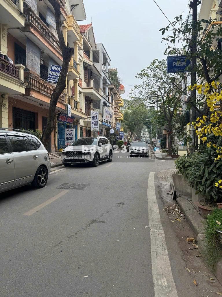 Bán Nhà Sát phố Đặng Xuân Bảng, phường Đại Kim 75m2, 5 Tầng, Giá nhỉnh 20 Tỷ