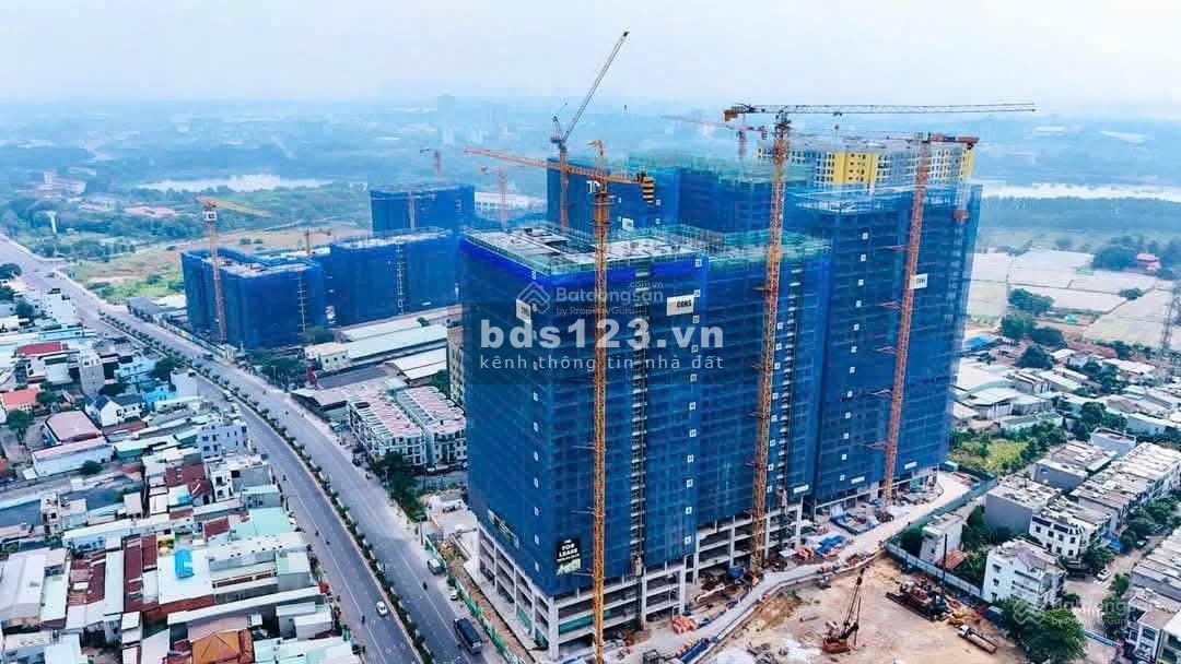 Bcons City 2PN 2WC 56m2 View landmark 81 giá 2.2 tỷ. TT chỉ 330 triệu.