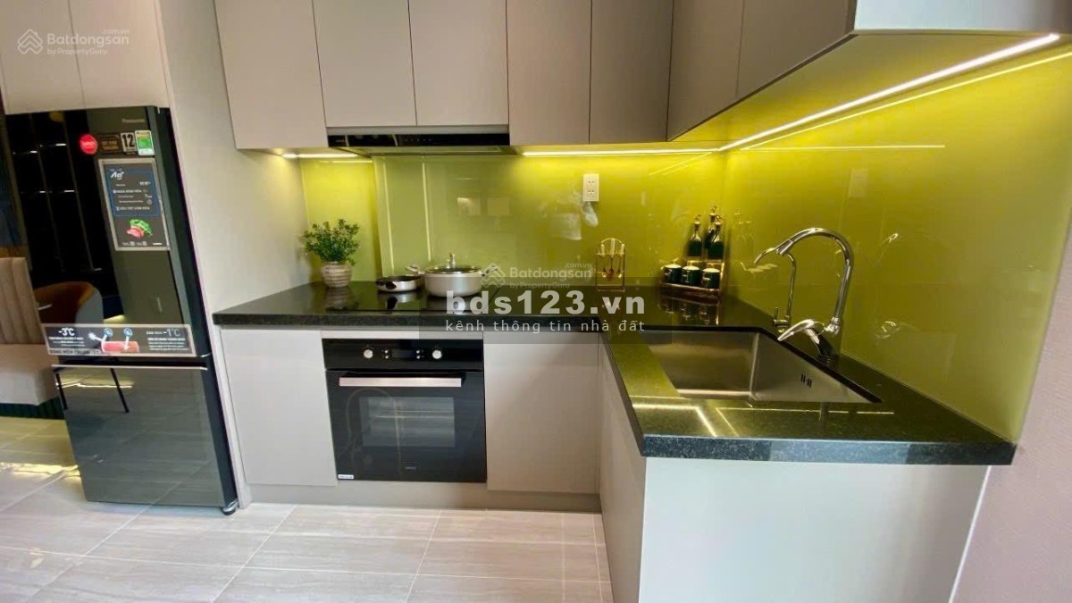 Bcons City 2PN 2WC 56m2 View landmark 81 giá 2.2 tỷ. TT chỉ 330 triệu.