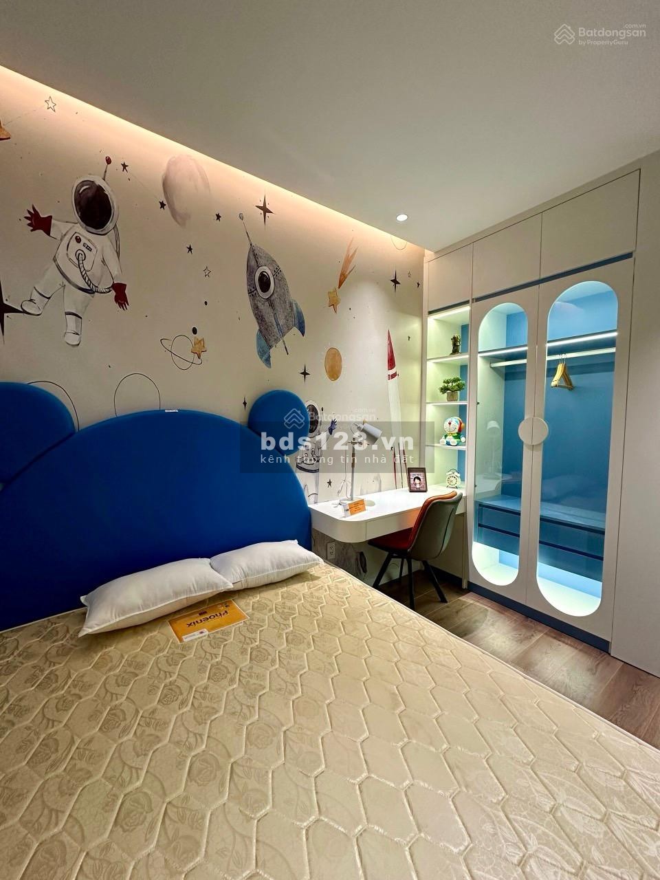 Bcons City 2PN 2WC 56m2 View landmark 81 giá 2.2 tỷ. TT chỉ 330 triệu.