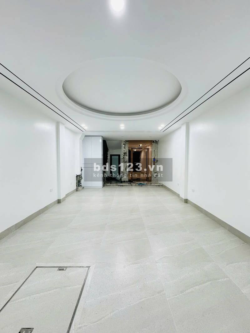 Nhà đẹp phố Nguyễn Văn Cừ, Gia Thụy, Long Biên. DT: 48m2, 7 Tầng, MT: 4.5m, GIÁ: 20.95 Tỷ