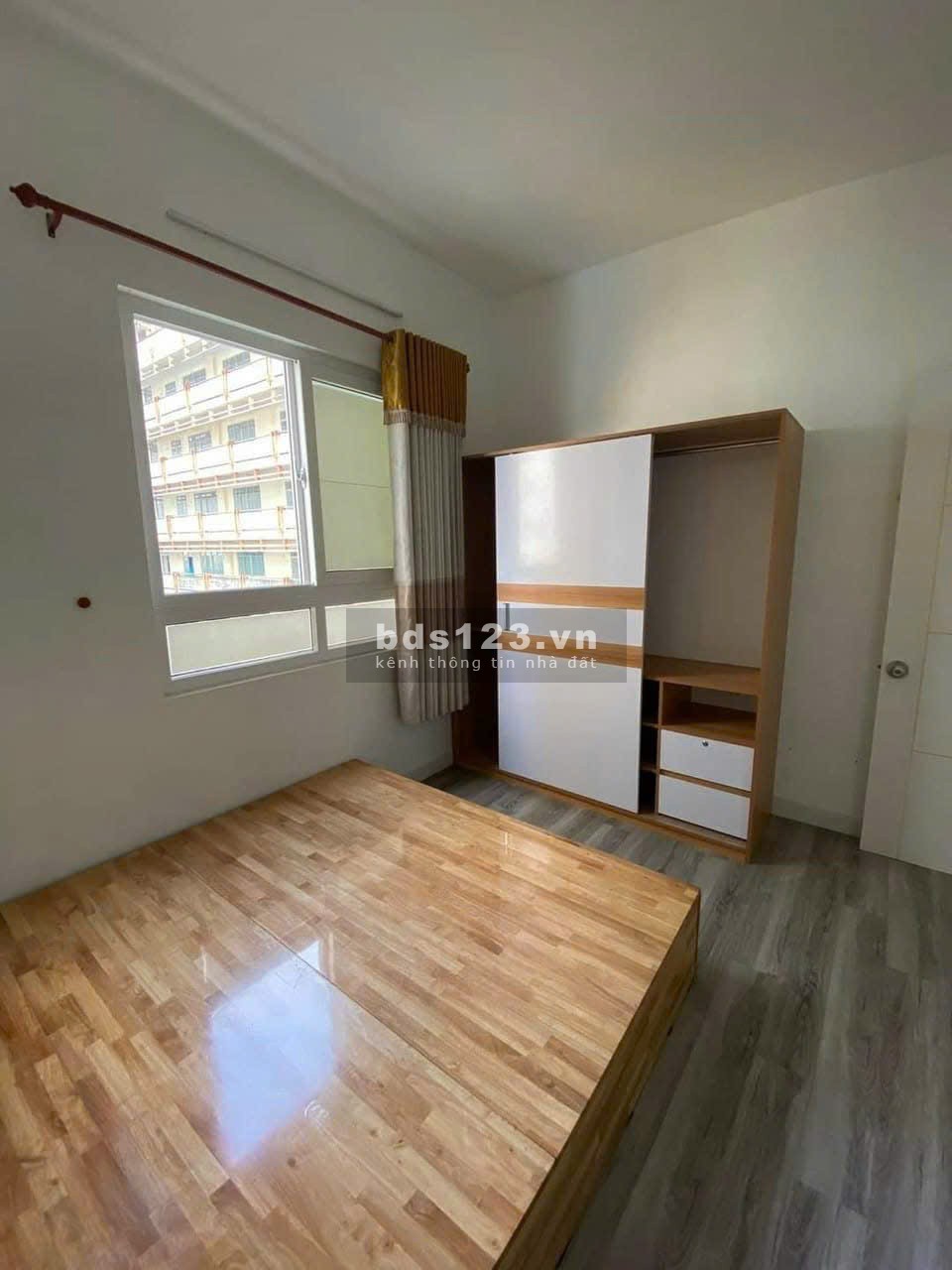 Chung cư Carillon 3, Hoàng Hoa Thám, P13, TB, 3PN, 105m2, 15tr/tháng.
