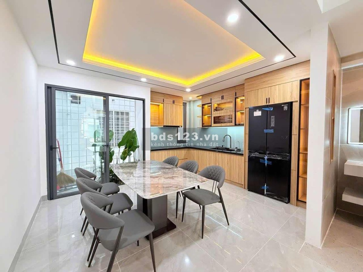 Nhà 3 tầng Xinh Đẹp đường Phan Thị Nể