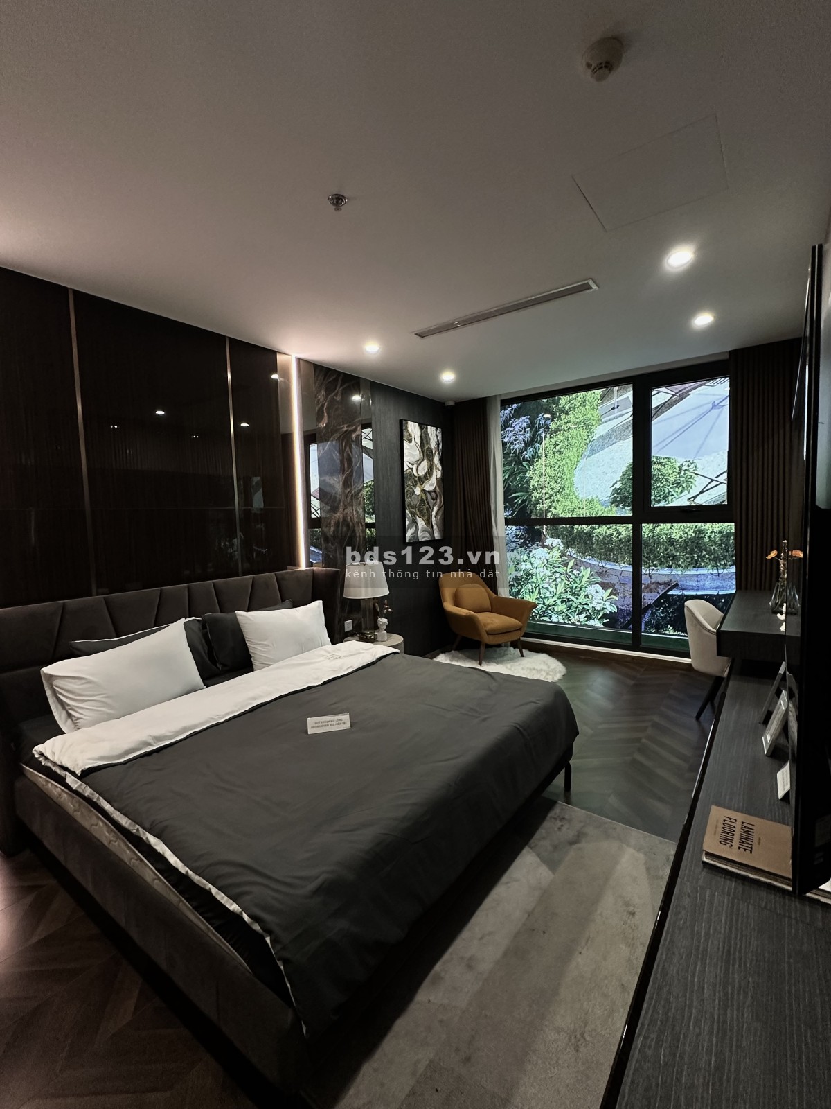 Em có full rổ hàng 5.000 căn hộ 1PN,2PN,3PN giá tốt nhất TT chủ đầu tư thị trường Vinhomes Grand Pảk