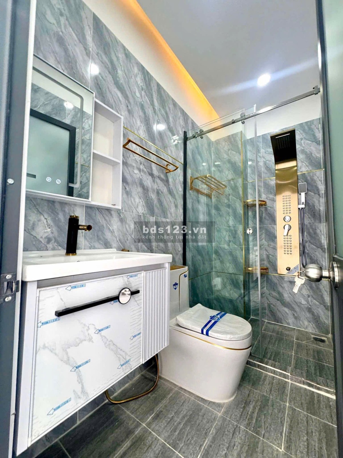 Nhà 3 Tầng 4x17 Mặt Tiền Nhựa 10m - Thạnh Xuân Q.12