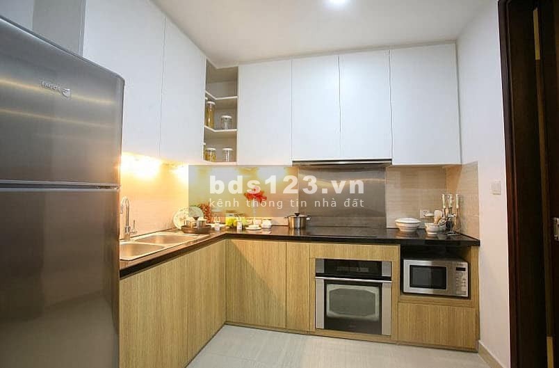 Bán căn 2PN 70M2 - 4 tỷ 2 - Full nội thất - Hòa Bình Green City - 505 Minh Khai