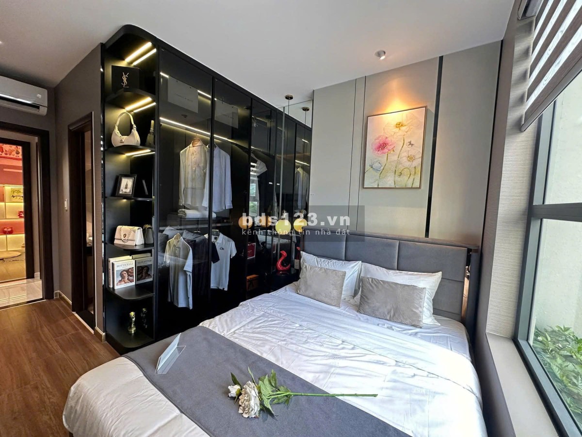 Cần bán căn hộ ngay làng đại học Thủ Đức, Bcon City