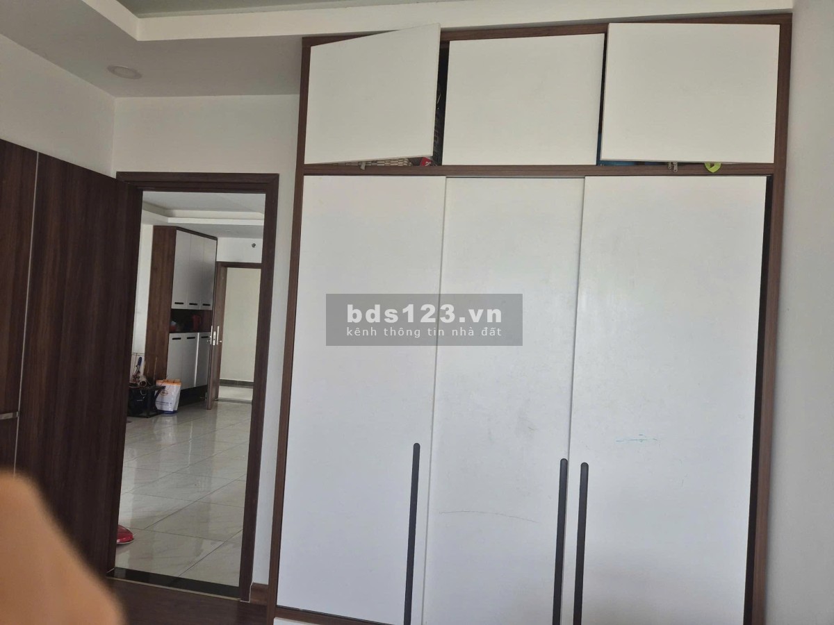 Chung cư Bàu cát, P10, Tân BÌnh: 2p ngủ, 2wc, NT, giá 11tr/th