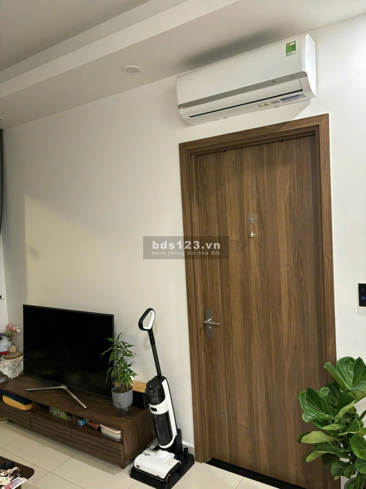 Chung cư Carillon 3, P13, Tân Bình: 87m2, 2p ngủ, 12tr/th