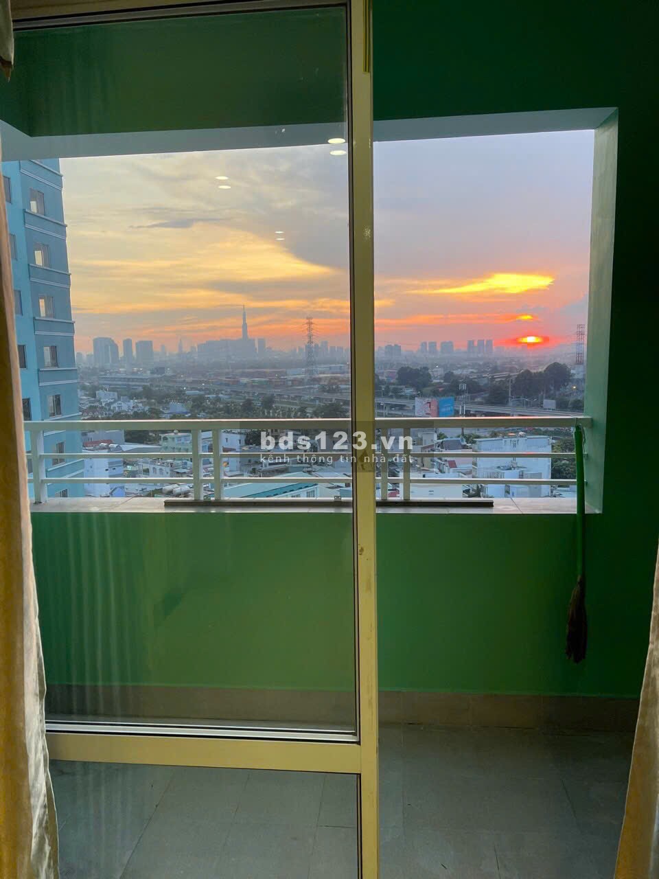 Chính chủ cần bán căn hộ chung cư - Cao Ốc Xanh (Green Building)