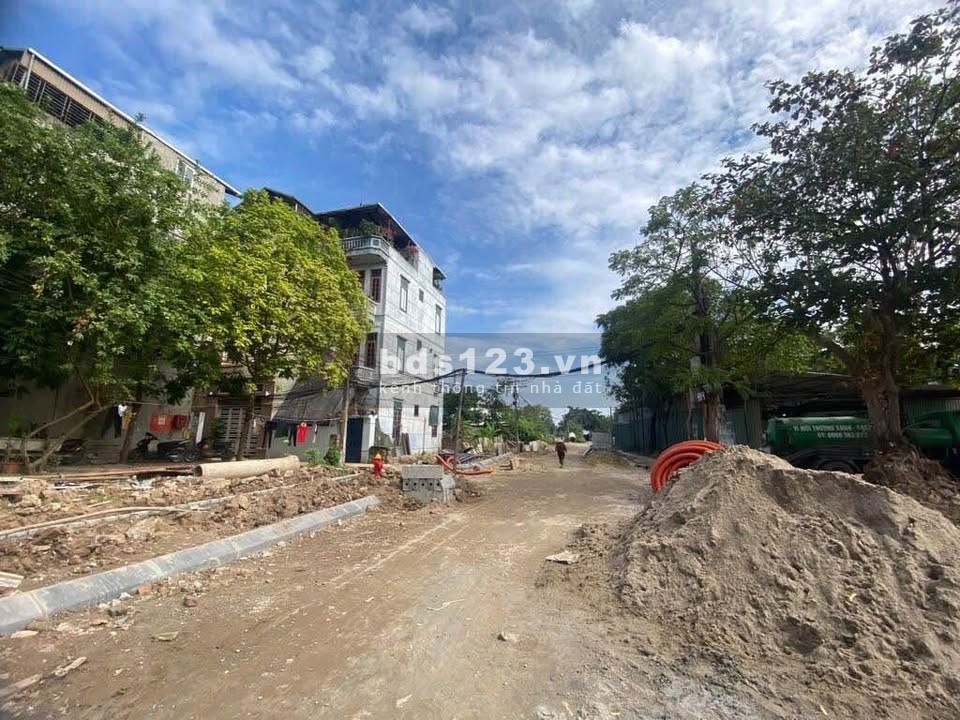 ️Bán mảnh đất hiếm - Thanh Am 50m2 - 5tỷ tròn ngõ oto đỗ ngày đêm, có tiền không mua mất đừng tiếc