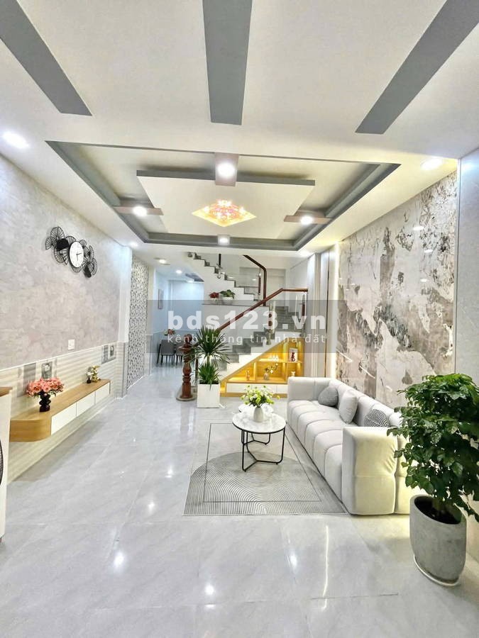 Bán gấp nhà Phạm Văn Chiêu Gò Vấp MT rộng DT 40m2 x 2 tầng - giá chỉ 4.5 tỷ. Tặng full nội