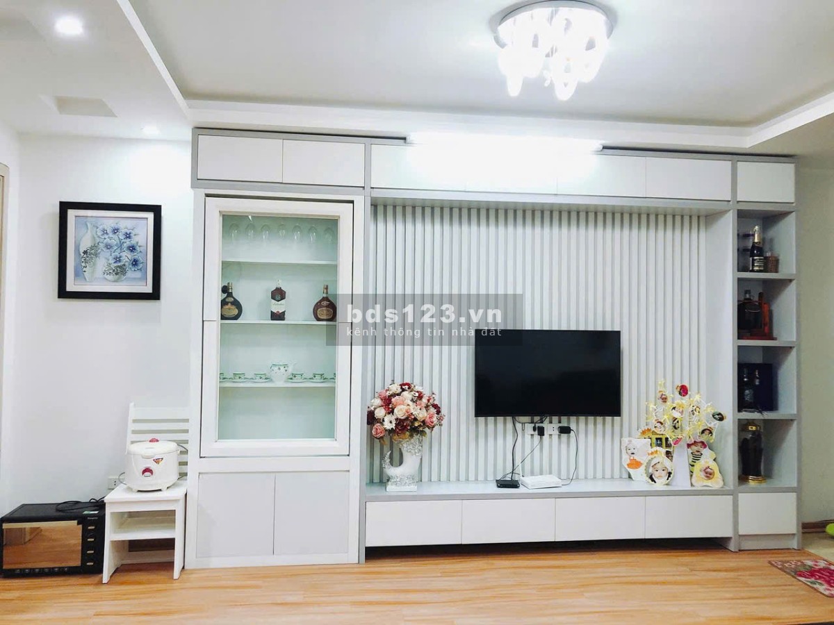 Chính chủ bán căn hộ TÒA RUBY CITY GIANG BIÊN: 69.5m2 - 2PN, 2WC
