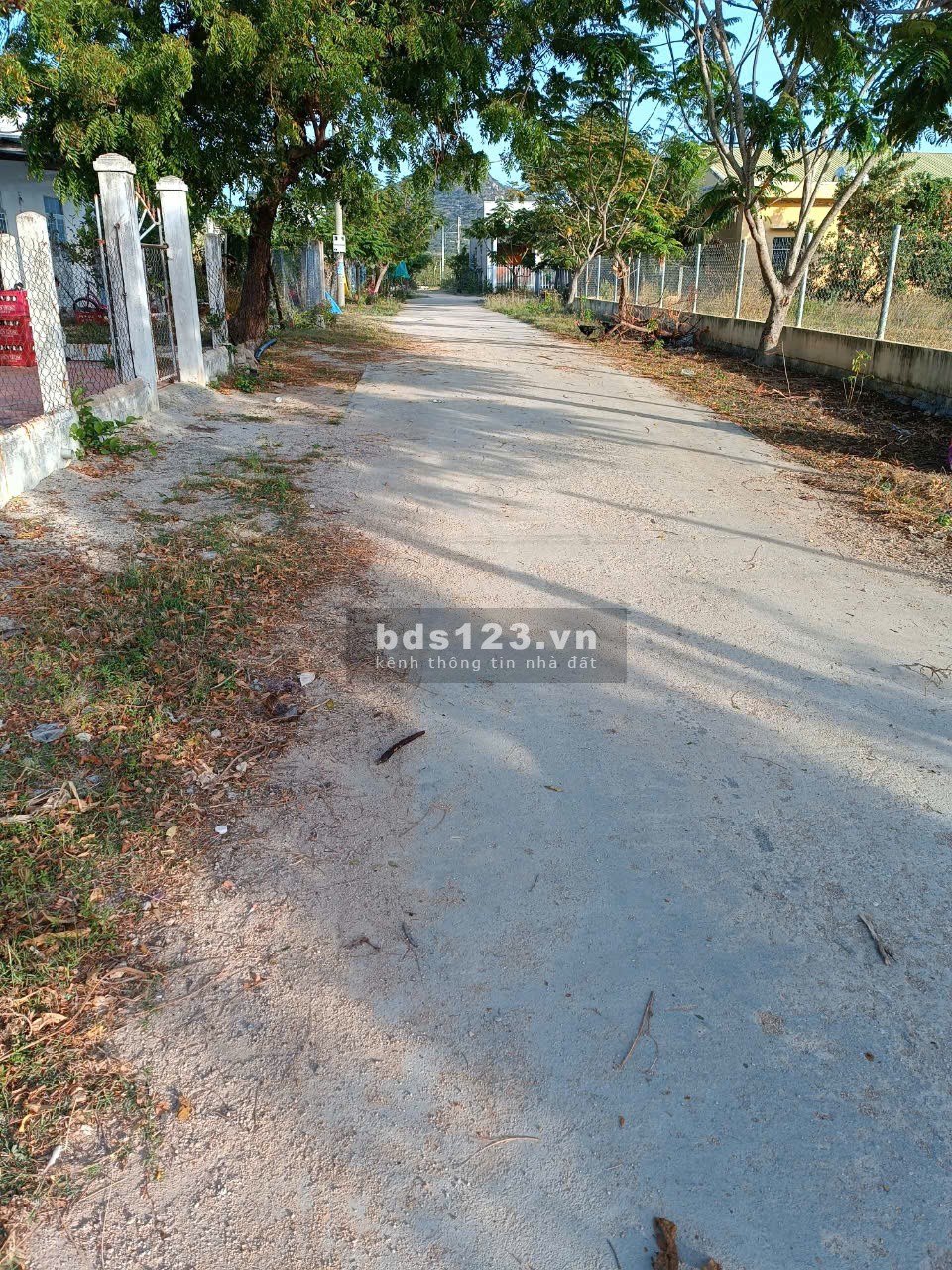 Đất thổ cư Khánh Tân diện tích 100m2 giá 550tr