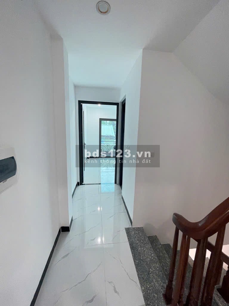 Bán nhà Cao Viên Thanh Oai, nhà mới king koong, ô tô đỗ cửa, 30 M 2,X tỷ