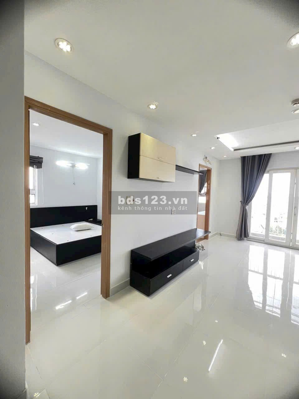 Chung cư Phúc Yên, Phan Huy Ích, TB: 2p ngủ, 2wc, ban công, nt 10tr5/th