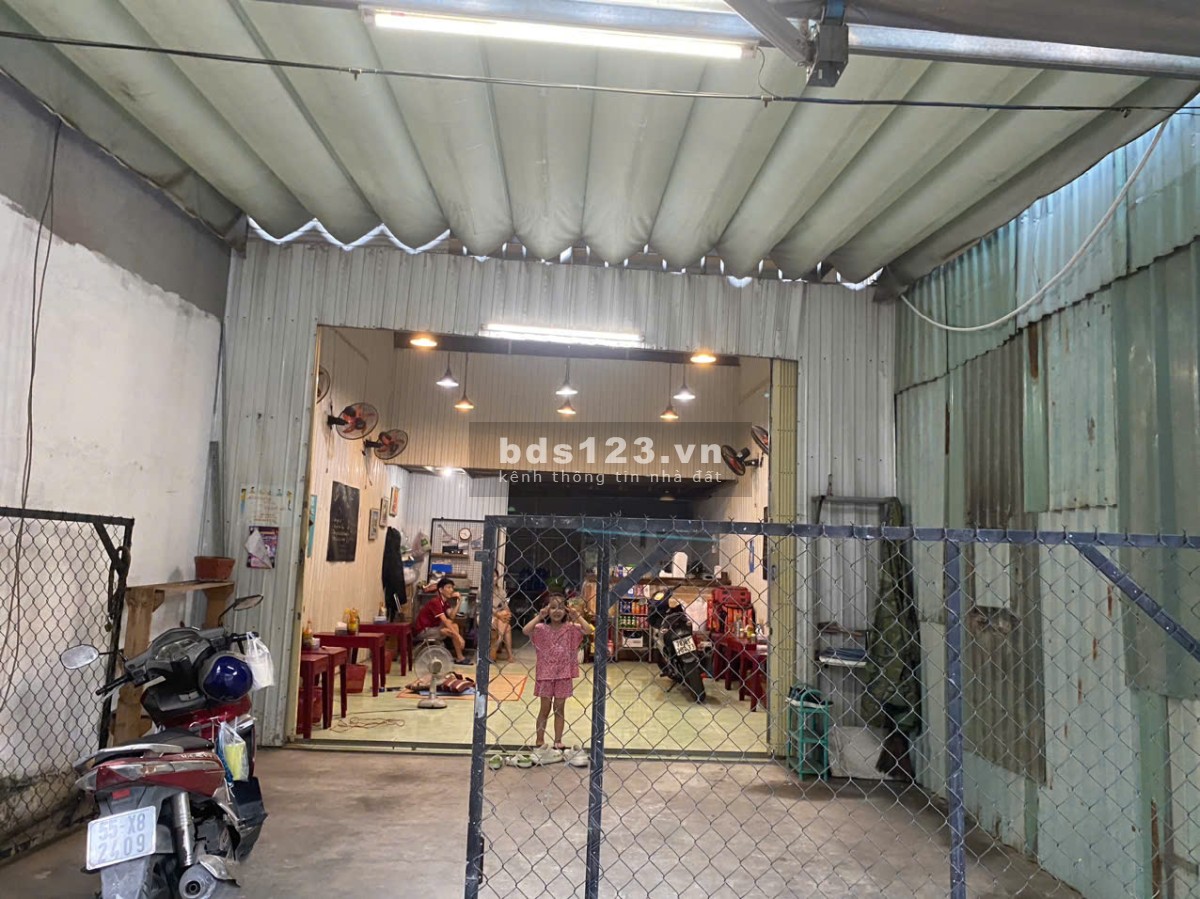 Cho thuê Mặt Bằng Kinh Doanh - Nhà Nguyên căn ngay đại học Văn Lang
