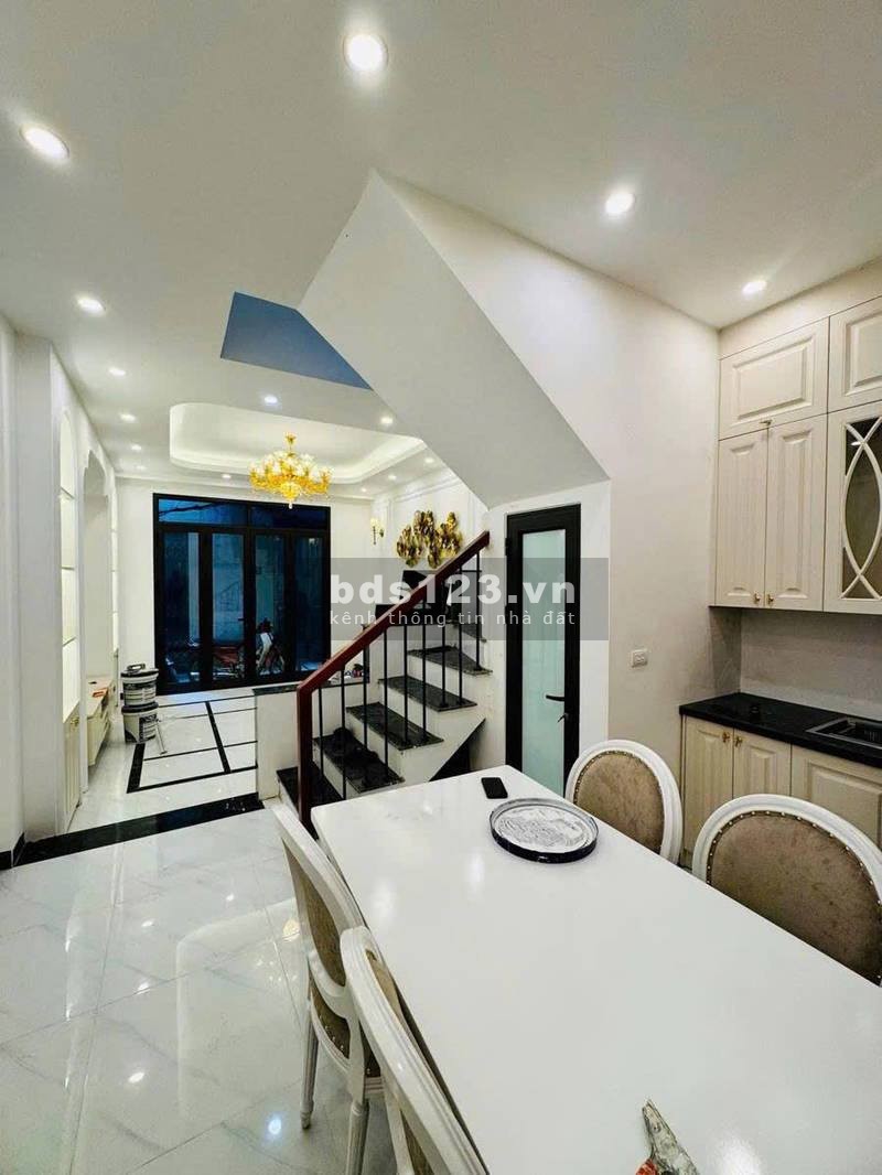 Phố Quan Nhân, TT Thanh Xuân. 37m2, 4 Tầng, MT 4m, Giá Chào 6.8 Tỷ NHÀ ĐẸP ảnh thật