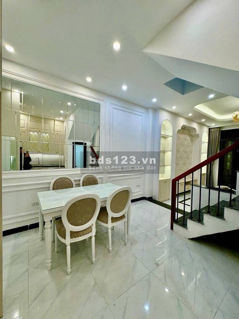 Phố Quan Nhân, TT Thanh Xuân. 37m2, 4 Tầng, MT 4m, Giá Chào 6.8 Tỷ NHÀ ĐẸP ảnh thật