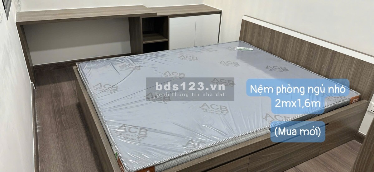 Chính chủ cho thuê chung cư 73m2, 2 phòng ngủ, 2 toalet. Căn hộ rộng rãi thoáng mát, sạch sẽ