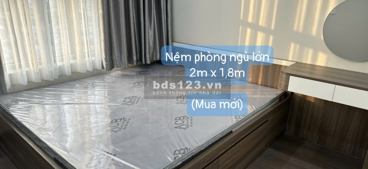 Chính chủ cho thuê chung cư 73m2, 2 phòng ngủ, 2 toalet. Căn hộ rộng rãi thoáng mát, sạch sẽ