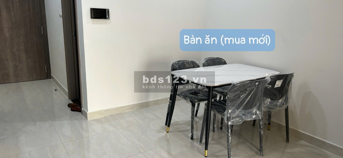 Chính chủ cho thuê chung cư 73m2, 2 phòng ngủ, 2 toalet. Căn hộ rộng rãi thoáng mát, sạch sẽ