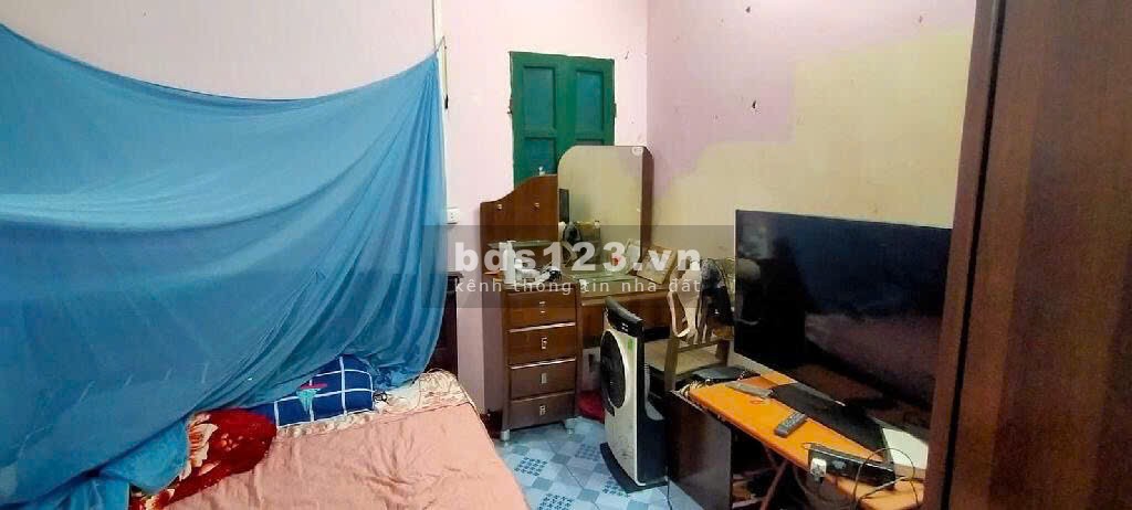Bán nhà đi bộ 5M ra phố Minh Khai, ô tô đỗ cổng - Nhiều tiện ích