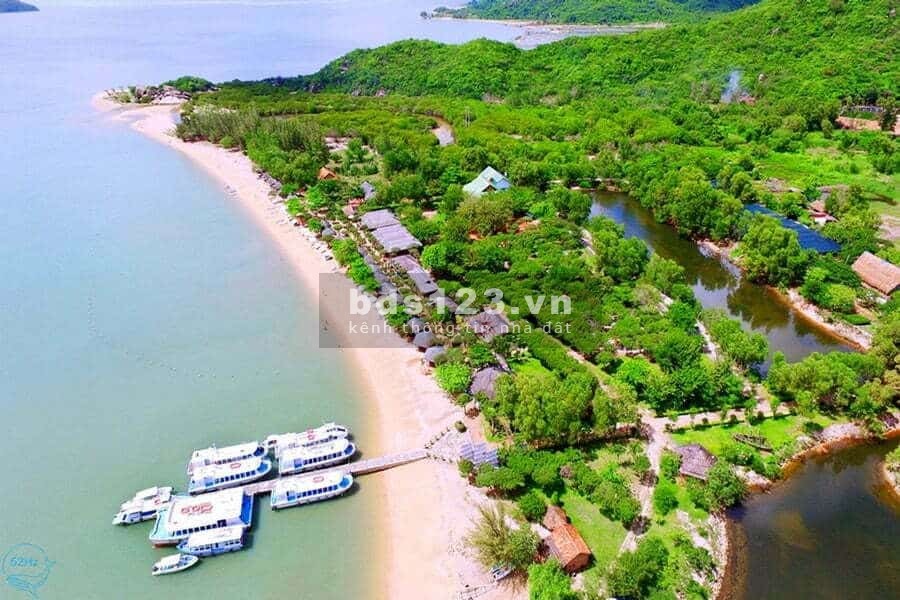 Bán Đất mặt tiền Nha Trang gần khu du lịch Long Phú, Đảo Khỉ 5trieu/m2