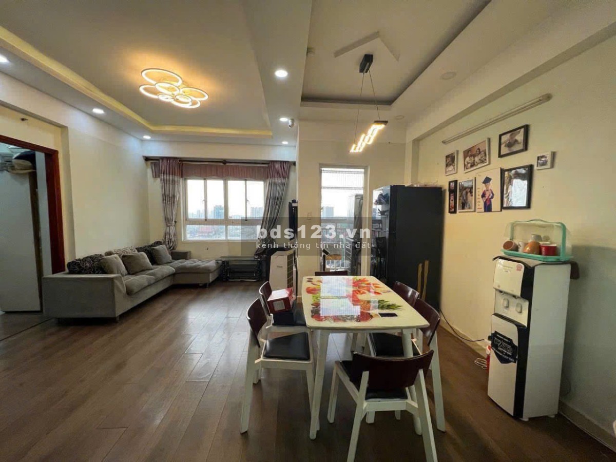 Chung cư 312 Lạc Long Quân, P5, Q11, 105m2, 3PN, 15tr/tháng