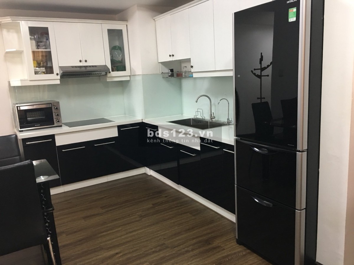 C/c Nguyễn Phúc Nguyên,P10, Quận 3: Rộng 110m2,3p ngủ,15tr/th