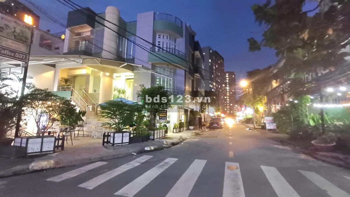 Bán Đất 210m2, Gấp quá rẻ 30% thị trường. Nguyễn Duy Trinh - Thủ Đức. Giá chỉ 29 tỷ hơn xíu