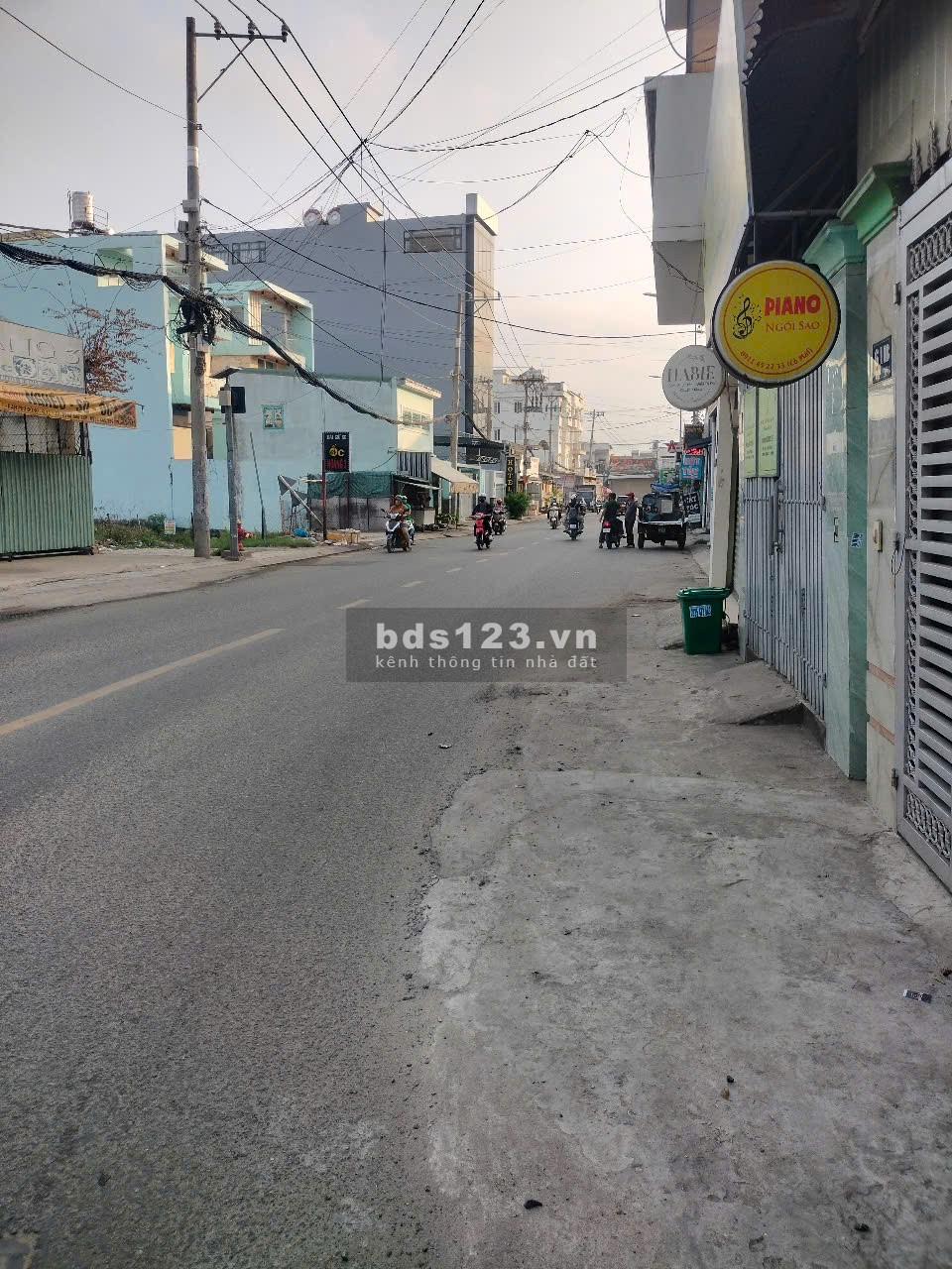 Bán nhà 3 tầng - 2 mặt tiền – Nhà mới đẹp - Quận 12, TP.HCM