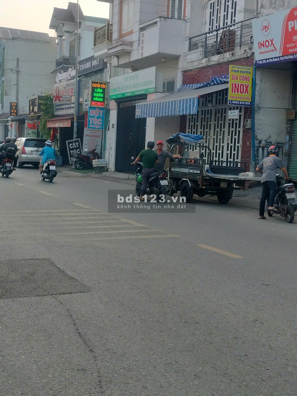 Bán nhà 3 tầng - 2 mặt tiền – Nhà mới đẹp - Quận 12, TP.HCM