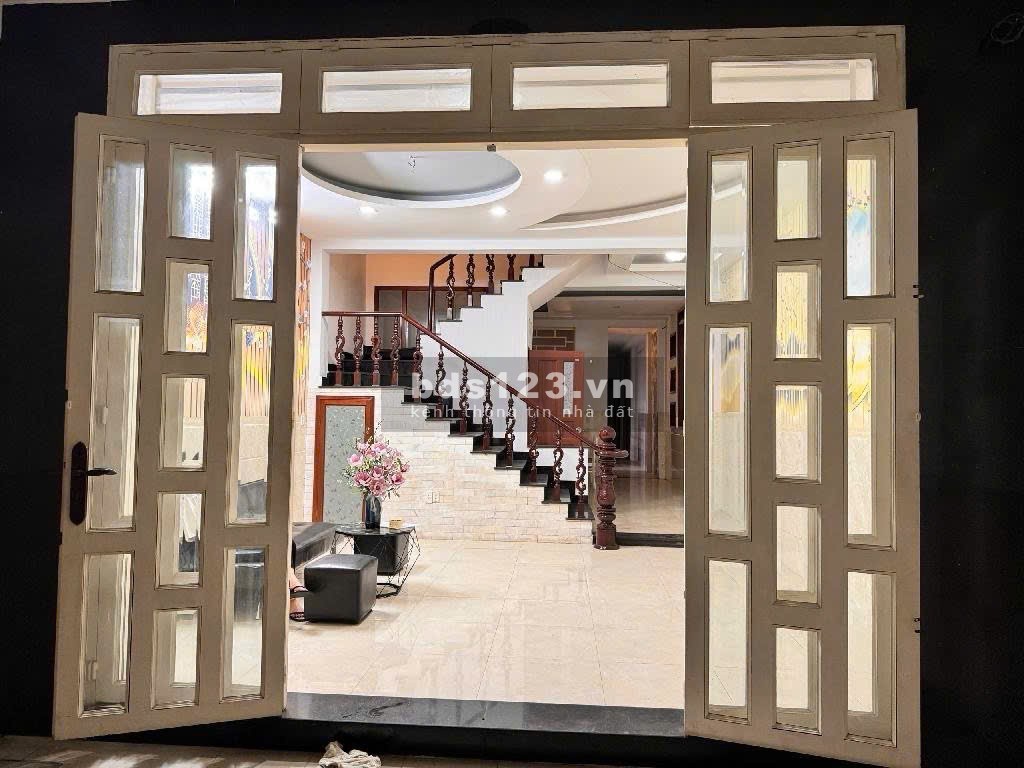 Phường 11 Lê Văn Thọ 124M2 Nhà 2 Tầng 5PN Thích Hợp CHDV