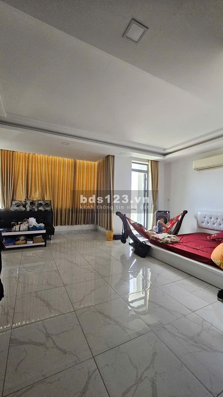Nhà To Mặt Tiền, Thang Máy, Bình Trưng Đông-Thủ Đức, Mới Giảm Mạnh Còn 21 tỷ hơn